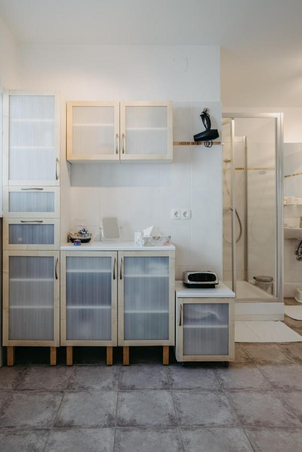 Haus Luna - Privatzimmer Im Sonnigen Suedburgenland Hackerberg Exterior foto
