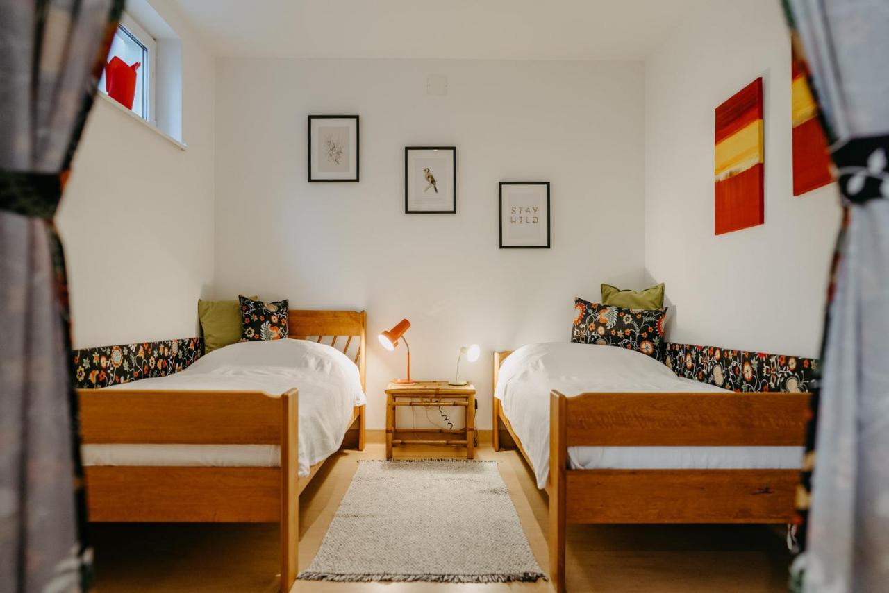 Haus Luna - Privatzimmer Im Sonnigen Suedburgenland Hackerberg Exterior foto