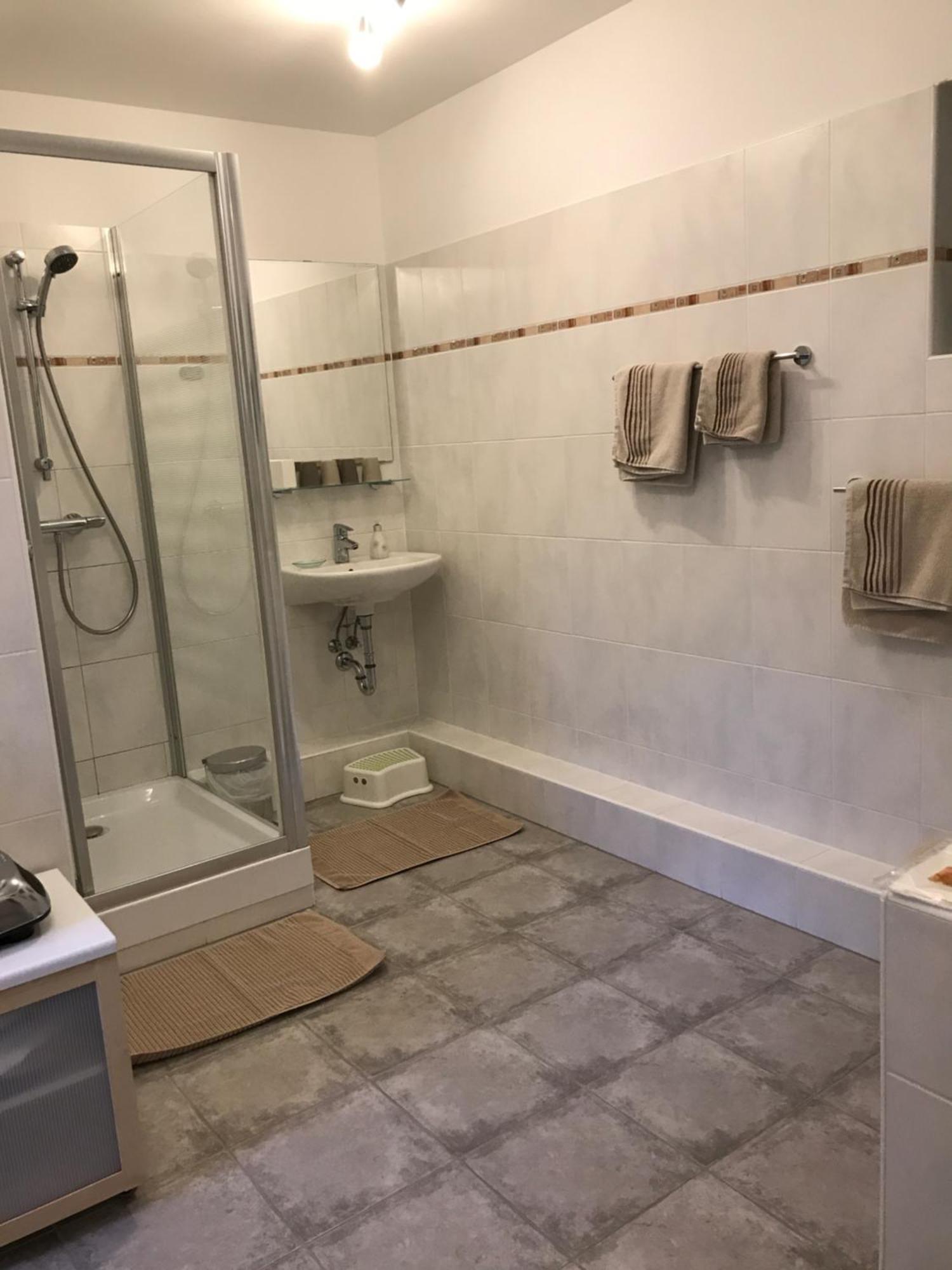 Haus Luna - Privatzimmer Im Sonnigen Suedburgenland Hackerberg Exterior foto