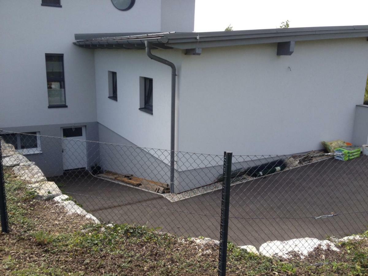 Haus Luna - Privatzimmer Im Sonnigen Suedburgenland Hackerberg Exterior foto